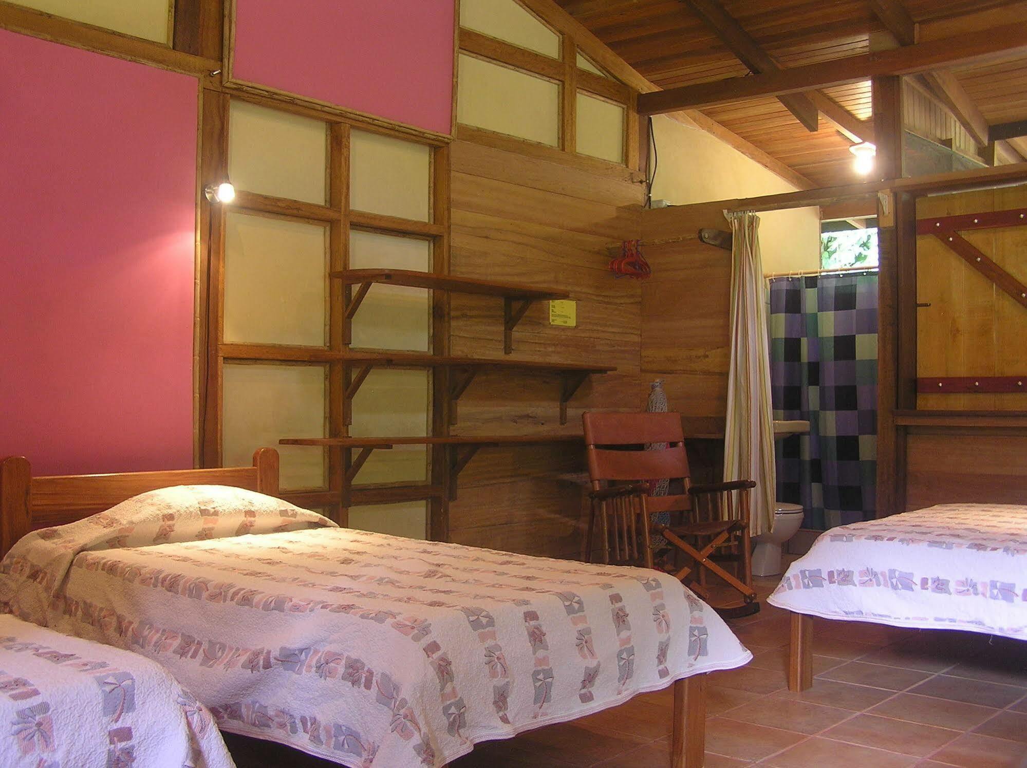 Suital Lodge Mogos Экстерьер фото